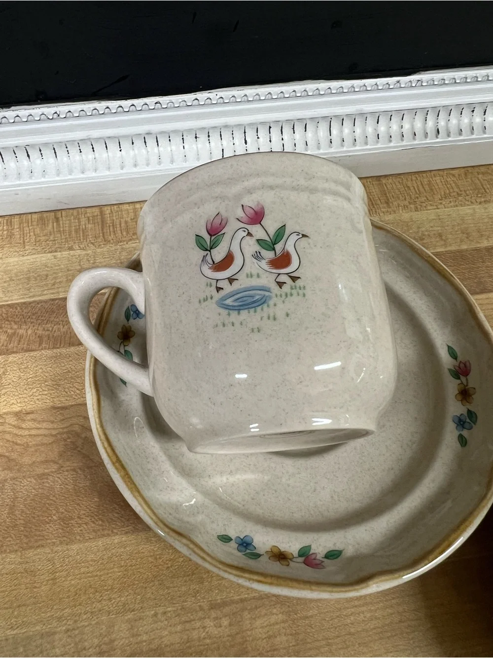 International Tableworks Stoneware Vintage Heartland